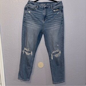 American Eagle Curvy Mom Jeans Distressed Stretch High Rise Women’s Size 10R